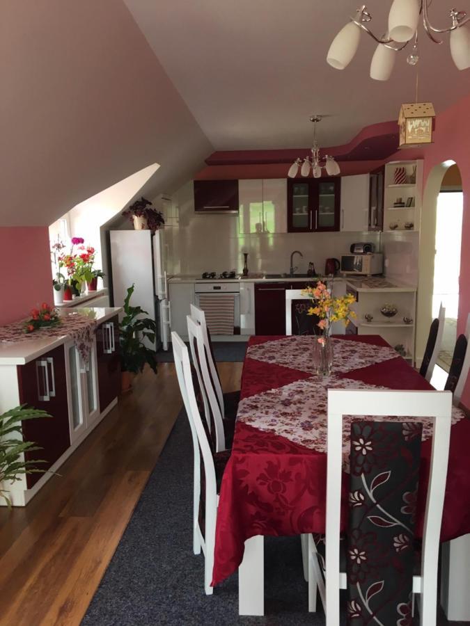 Privat Daniela Strba Appartement Buitenkant foto